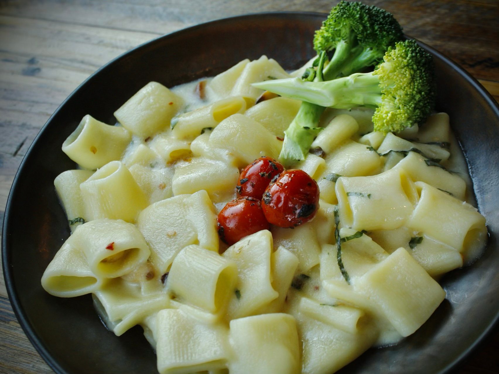 Bandaloop's Famous Mac 'N Cheese.